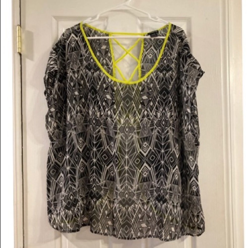 Torrid top
